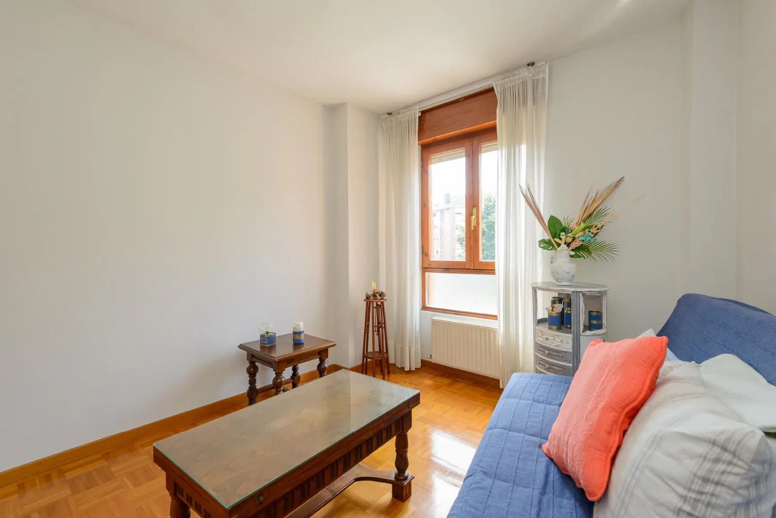 Piso en venta en Oviedo con 108 m2, 3 habitaciones y 2 baños, Garaje, Trastero, Ascensor y Amueblado., imagen 39