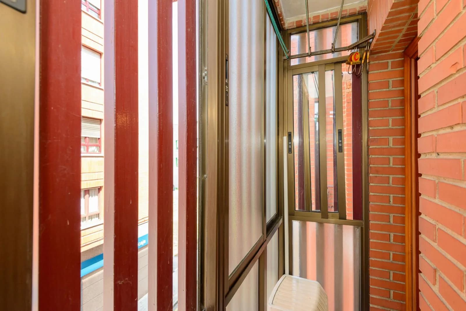 Piso en venta en Oviedo con 108 m2, 3 habitaciones y 2 baños, Garaje, Trastero, Ascensor y Amueblado., imagen 21