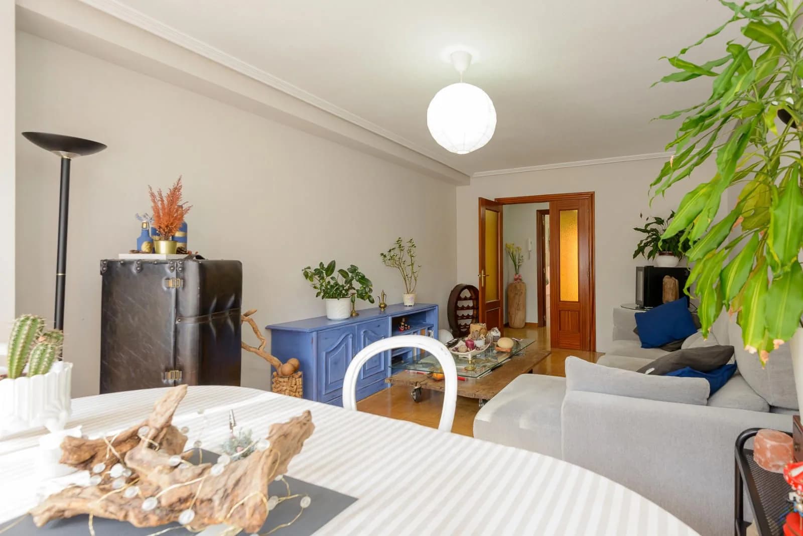 Piso en venta en Oviedo con 108 m2, 3 habitaciones y 2 baños, Garaje, Trastero, Ascensor y Amueblado., imagen 26