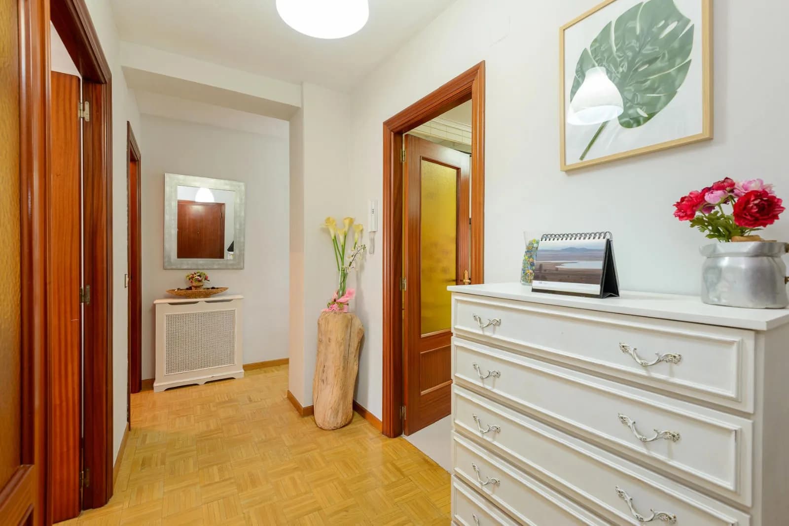 Piso en venta en Oviedo con 108 m2, 3 habitaciones y 2 baños, Garaje, Trastero, Ascensor y Amueblado., imagen 12
