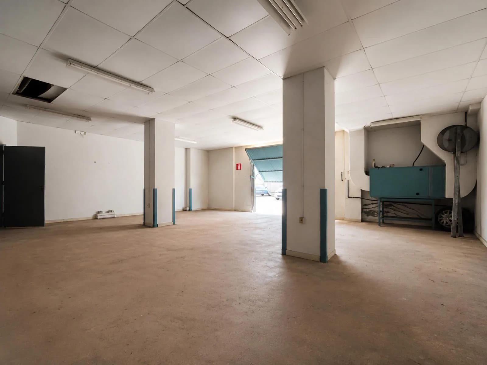 Amplio local comercial en Aller, imagen 17