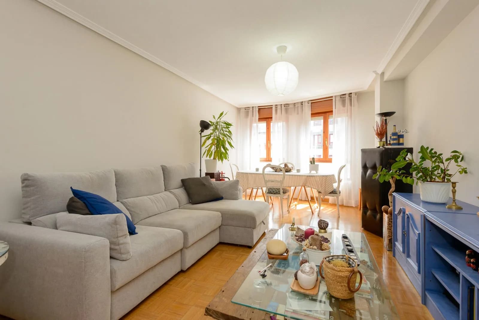 Piso en venta en Oviedo con 108 m2, 3 habitaciones y 2 baños, Garaje, Trastero, Ascensor y Amueblado., imagen 23