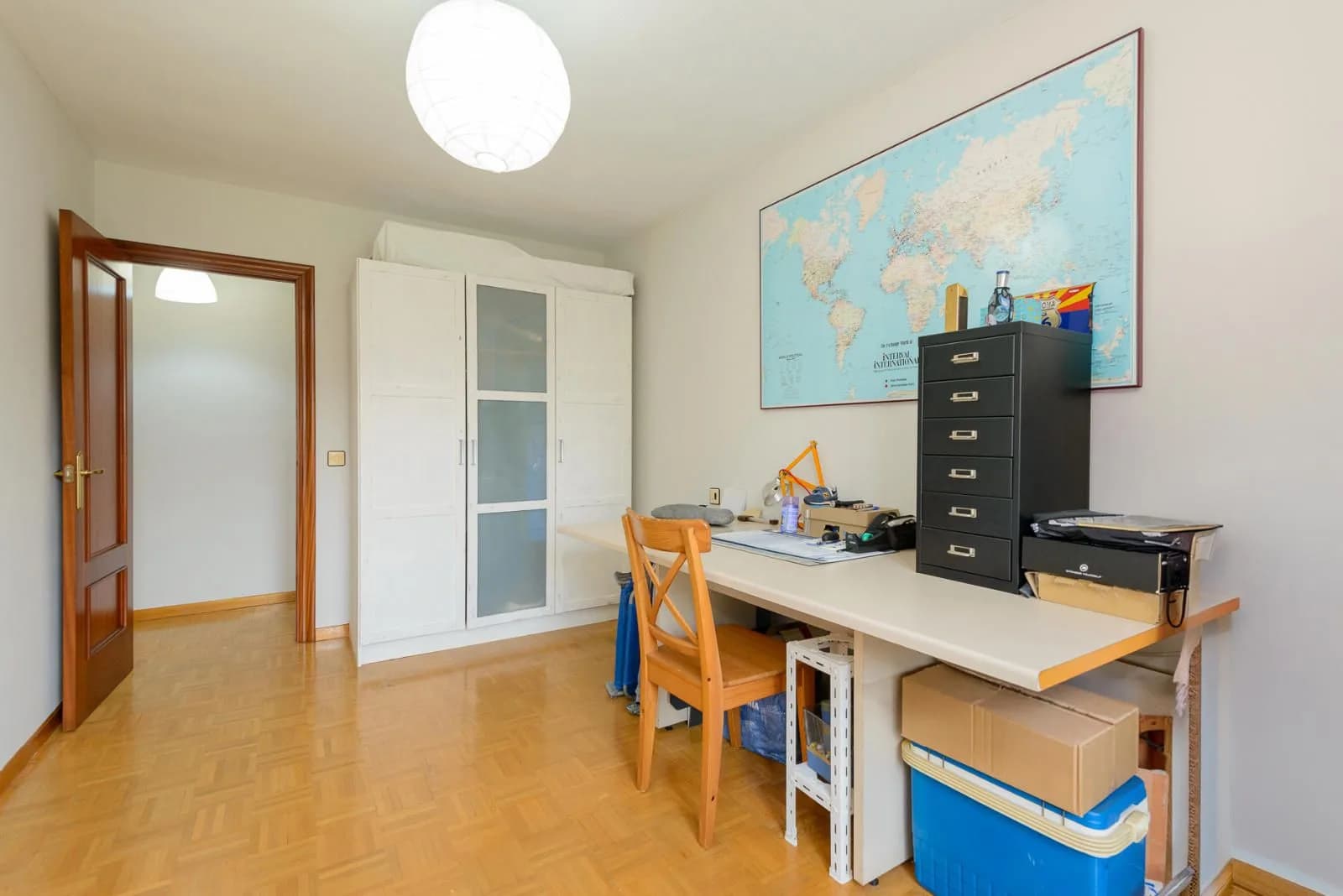 Piso en venta en Oviedo con 108 m2, 3 habitaciones y 2 baños, Garaje, Trastero, Ascensor y Amueblado., imagen 37