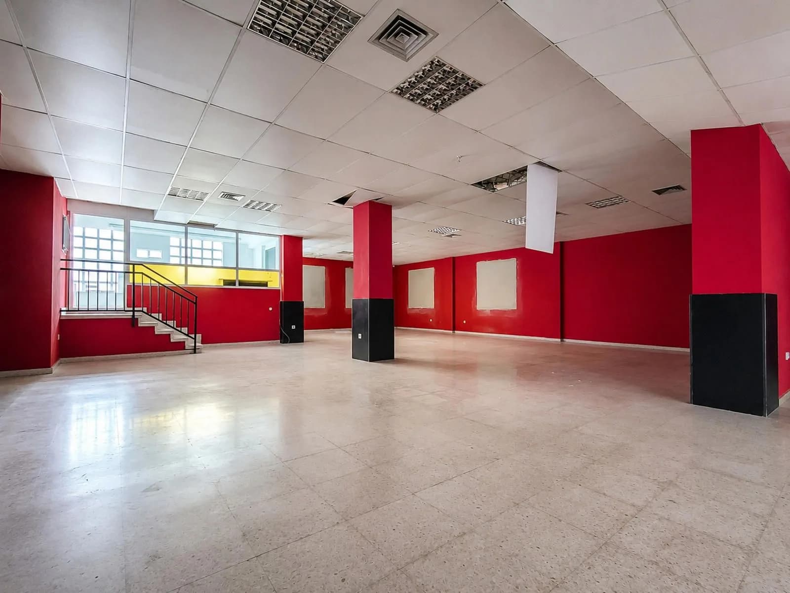 Amplio local comercial en Aller, imagen 12