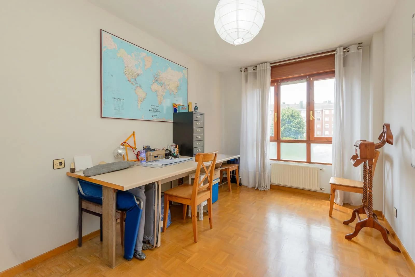 Piso en venta en Oviedo con 108 m2, 3 habitaciones y 2 baños, Garaje, Trastero, Ascensor y Amueblado., imagen 34