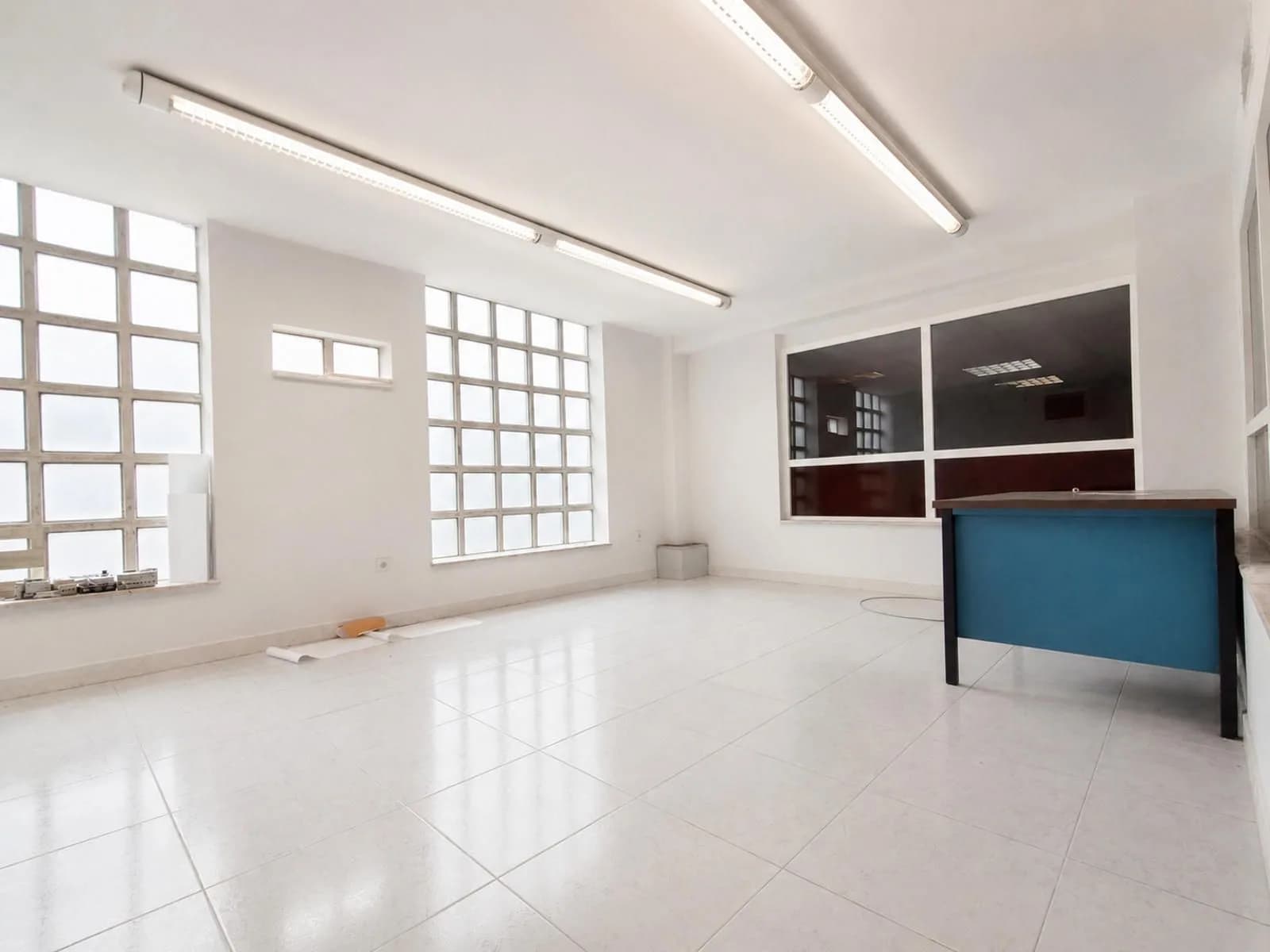 Amplio local comercial en Aller, imagen 15